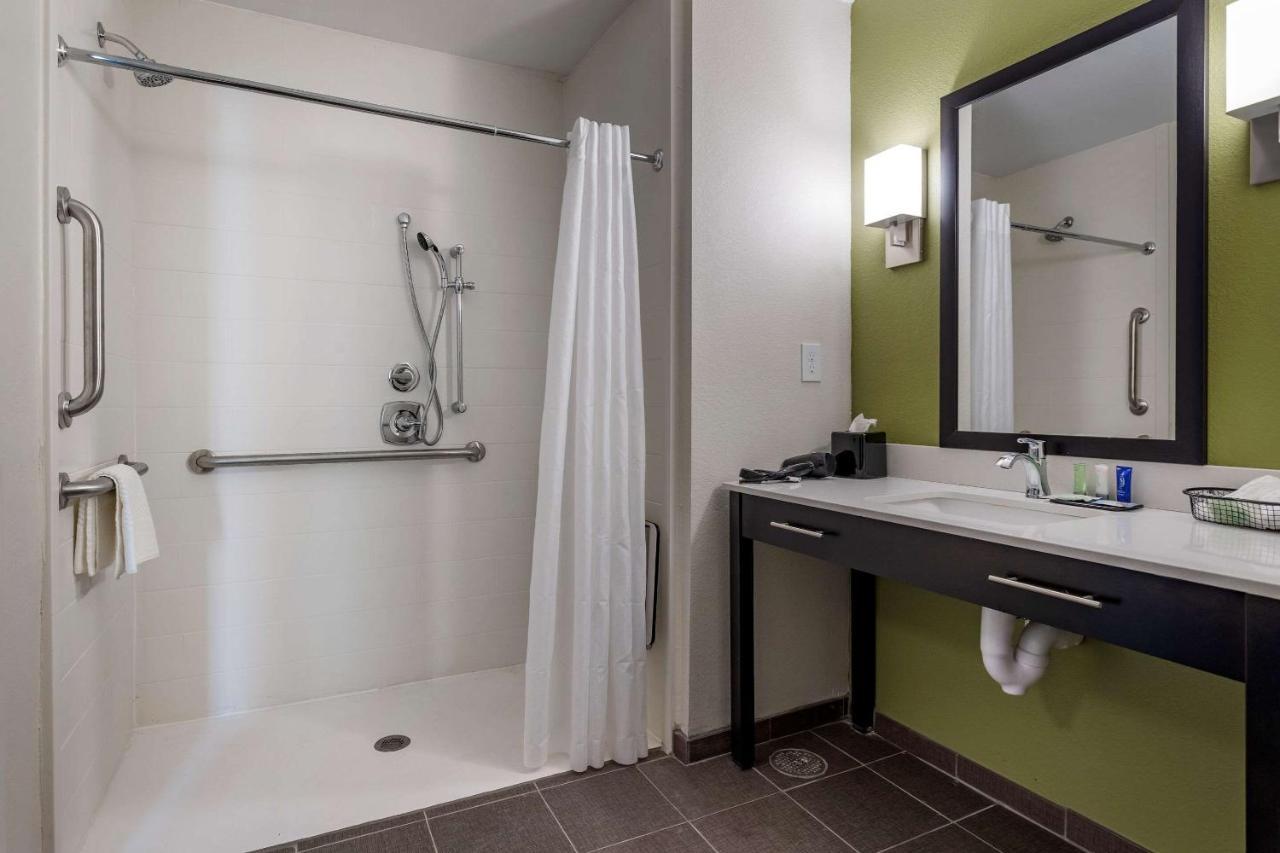 Sleep Inn & Suites Crosby Εξωτερικό φωτογραφία